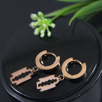 Tarohi JewelsStainless Steel Rosegold Plated Razor Blade Shaped Hoops Earring- STNER 4060