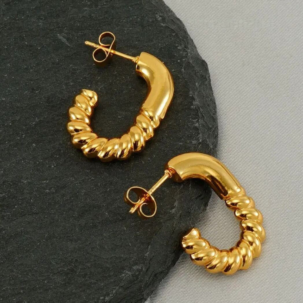 Bevy Pearls Modern Wave Design Hoop Earrings