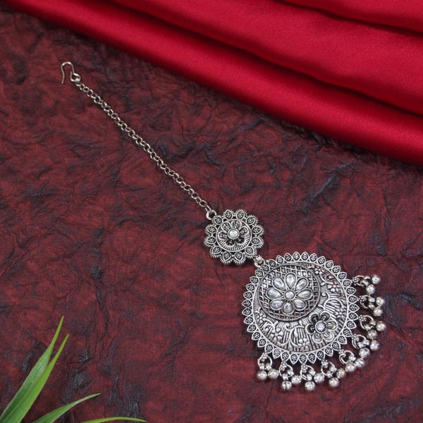 Etnico Silver Oxidised Ghungroo Maang Tikka For Women (T2183OX)