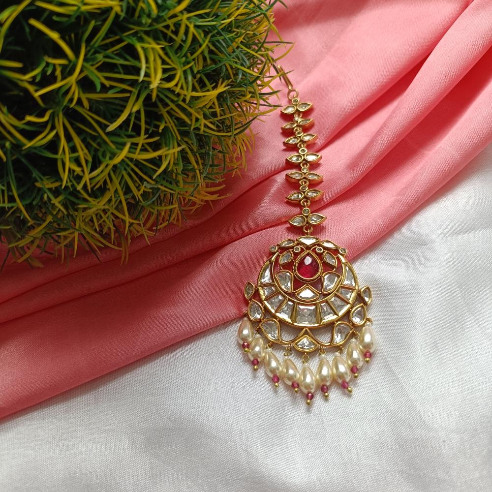 Arham Gold Plated Polki Kundan And Pearl Beads Maangtikka