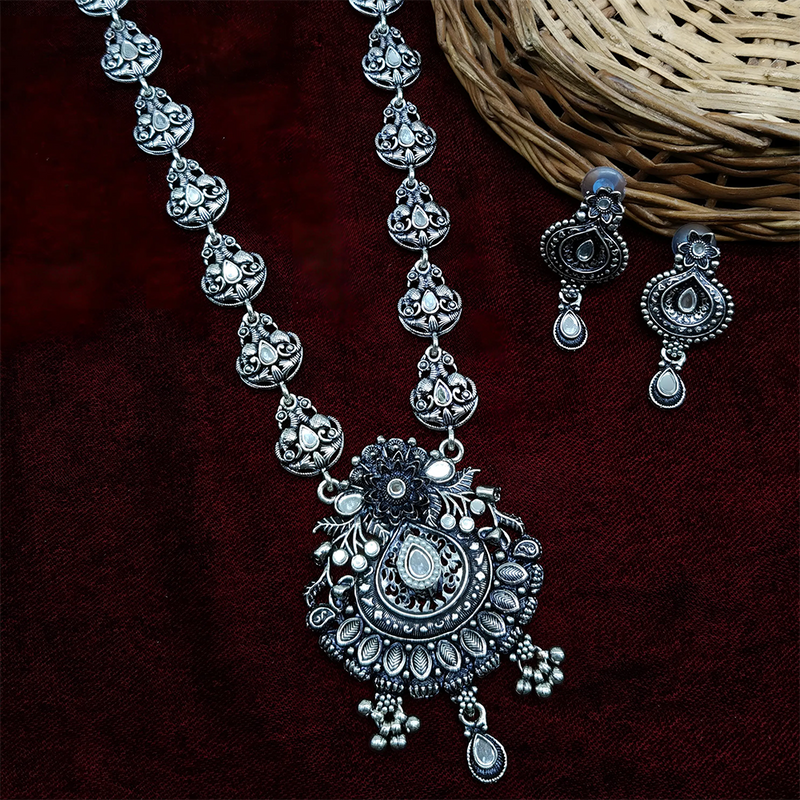 Gehana Mahal Oxidised Plated Pota Stone Long Necklace Set