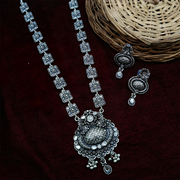 Gehana Mahal Oxidised Plated Pota Stone Long Necklace Set