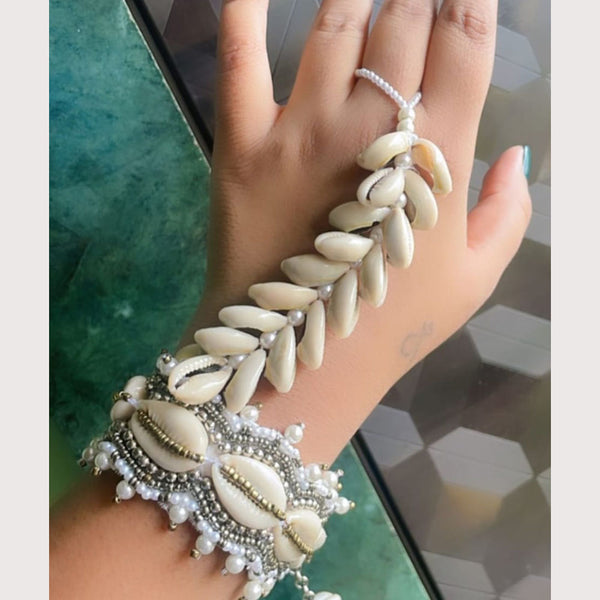 Bajana Lifestyle Handmade Kodi And Beads Hand Harness For Both Hands