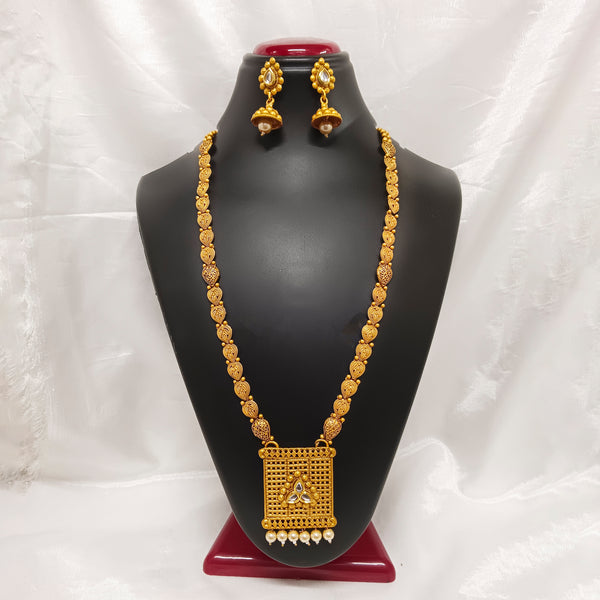 Bhavi Jewels Kundan Stone Gold Plated Necklace Set