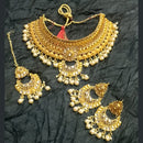 Kumavat Jewels Gold Plated Kundan And Beads Traditional Choker Necklace Set with Maang Tikka