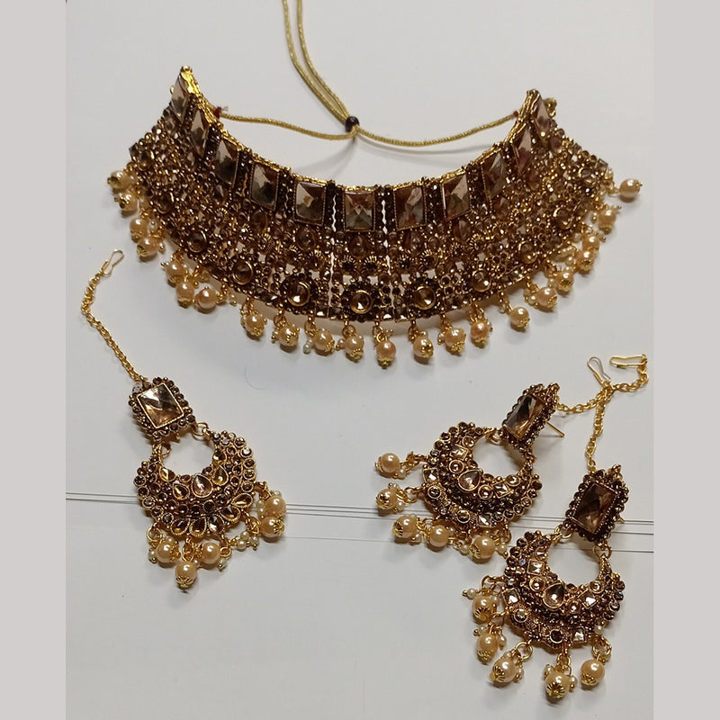 Kumavat Jewels Gold Plated Kundan Stone And Beads Traditional Choker Necklace Set with Maang Tikka