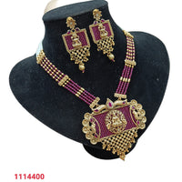 Padmawati Bangles Pota Stone Gold Plated Choker Necklace Set