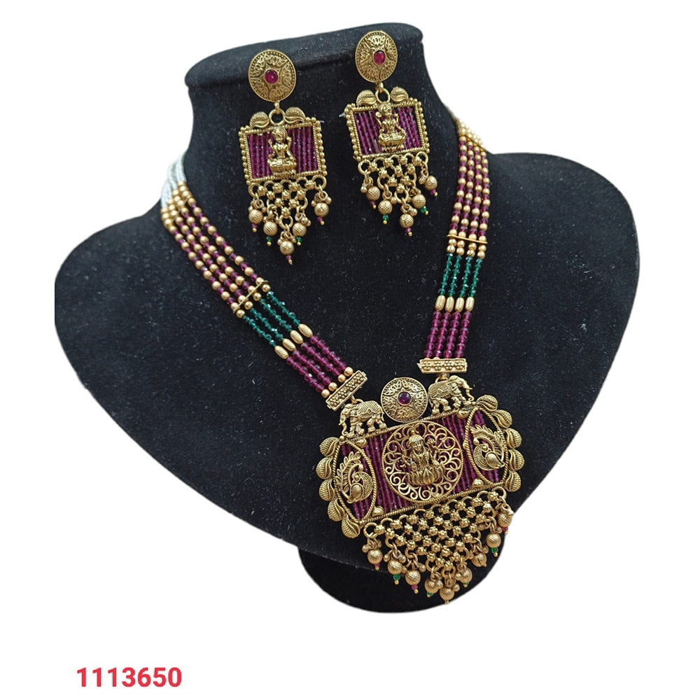 Padmawati Bangles Pota Stone Gold Plated Choker Necklace Set