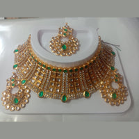 Neetu Art Gold Plated Kundan Stone Choker Necklace Set With Maangtikka