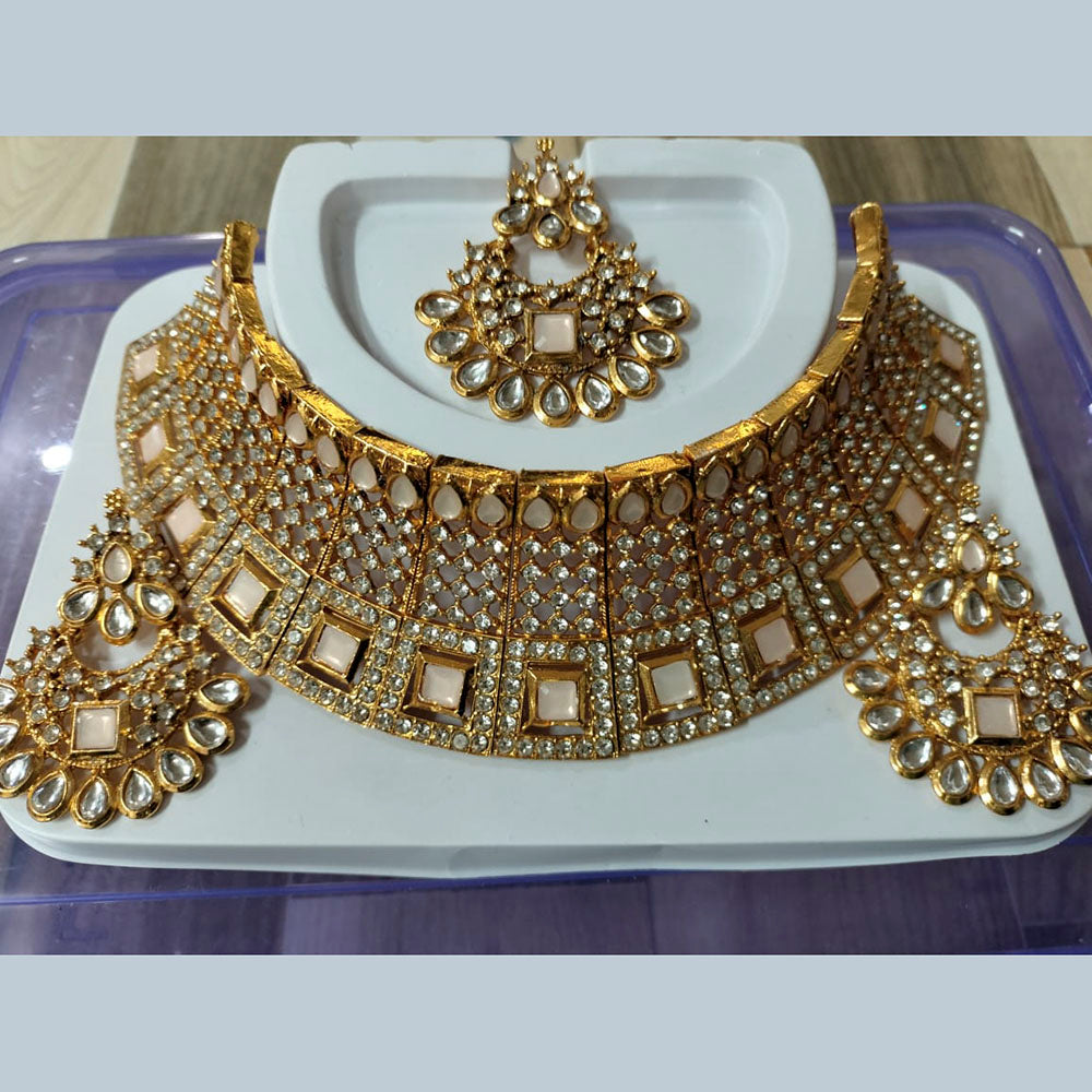 Neetu Art Gold Plated Kundan Stone Choker Necklace Set With Maangtikka