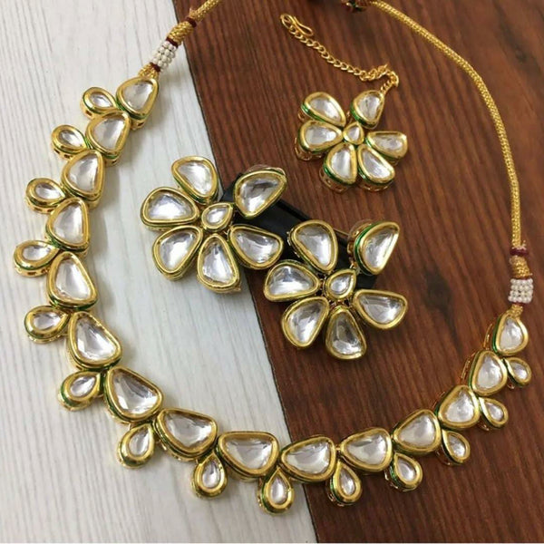 Manisha Jewellery Gold Plated Kundan Necklace Set With Maangtikka