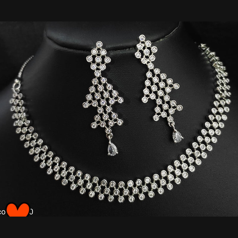 Manisha Jewellery American Diamond Necklace Set