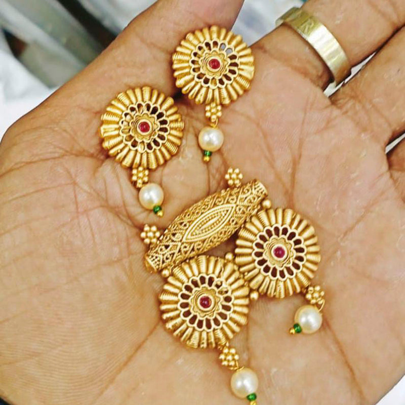 Manisha Jewellery Gold Plated Pota Stone Pendant Set