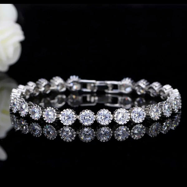 Manisha Jewellery Crystal Stone Stylish Bracelet