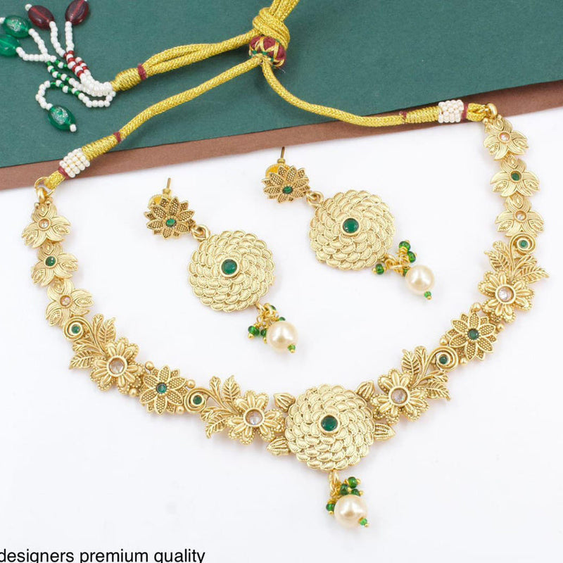 Manisha Jewellery  Gold Plated Pota Stone Neckklace Set