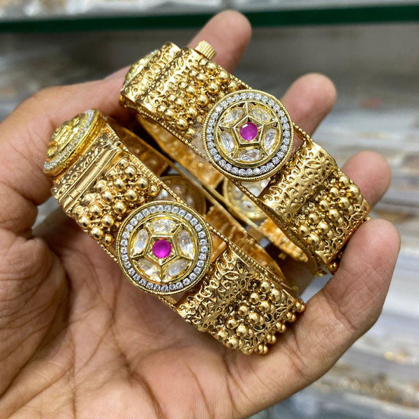 Manisha Jewellery Crystal Stone Openable Bangles Set