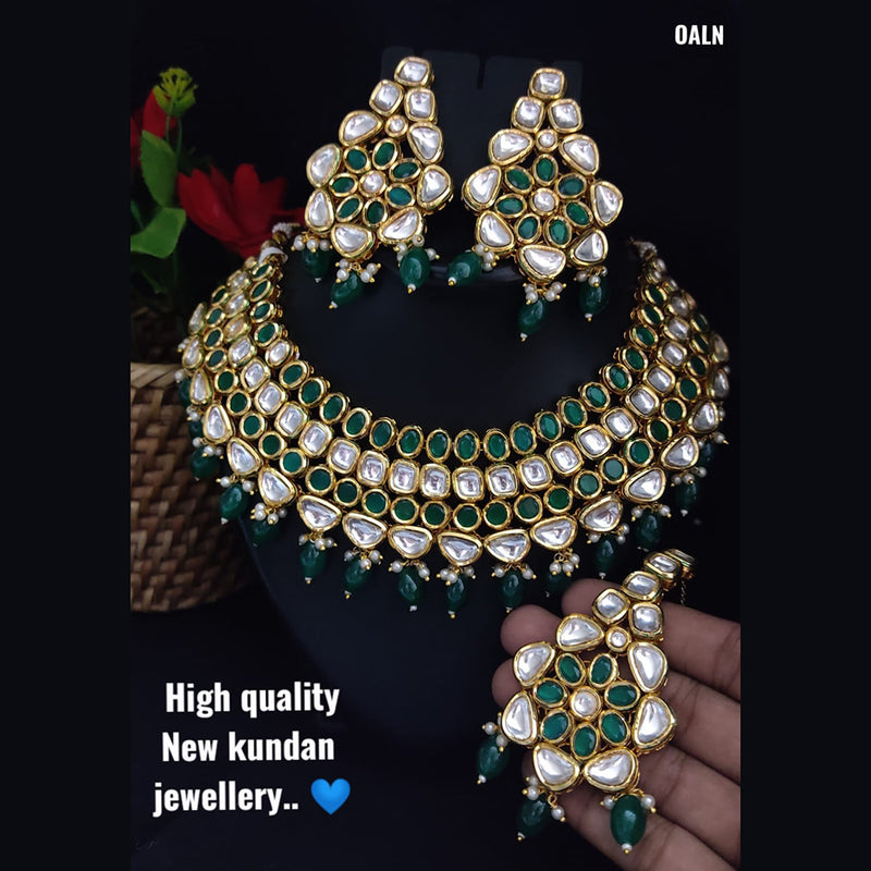 Lucentarts Jewellery Kundan Stone Gold Plated Designer Necklace Set