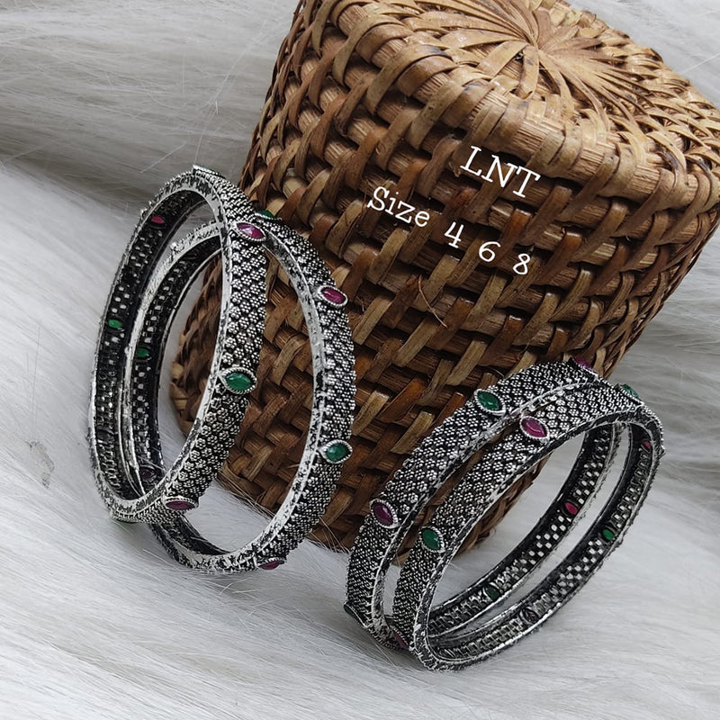 Lucentarts Jewellery Oxidized Bangles Set