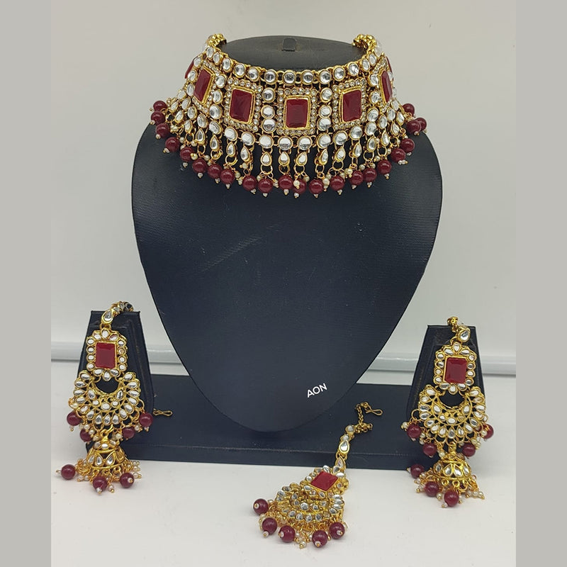 Lucentarts Jewellery Kundan Stone Gold Plated Necklace Set