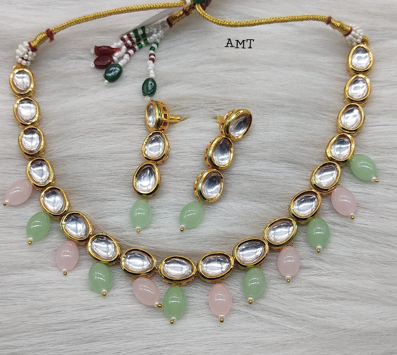 Lucentarts Jewellery Kundan Stone & Beads Necklace Set