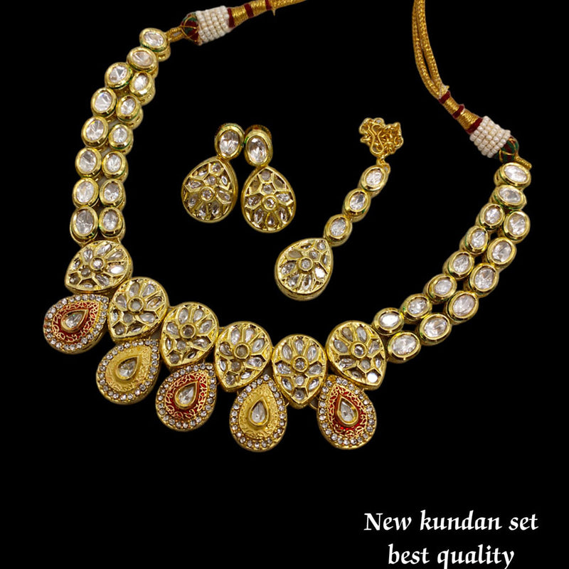 Lucentarts Jewellery Gold Plated Kundan  Necklace Set