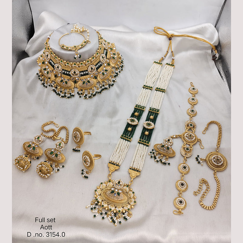 Lucentarts Jewellery Gold Plated Kundan Stone Bridal Set