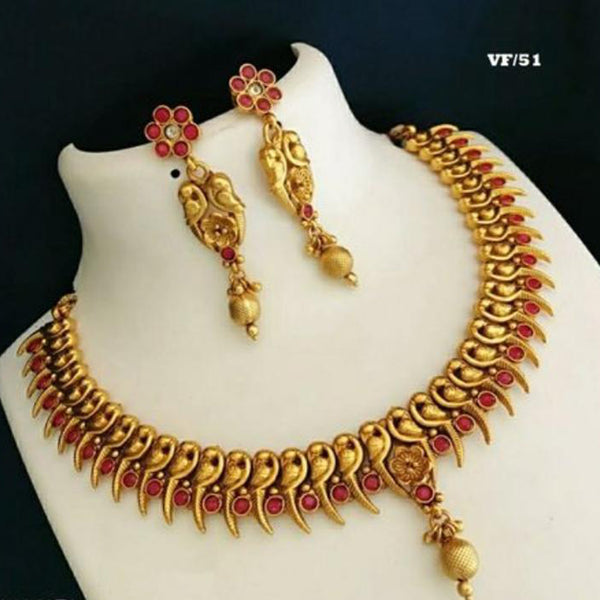 Sai Fashion Gold Plated Pota Stone Necklace Set