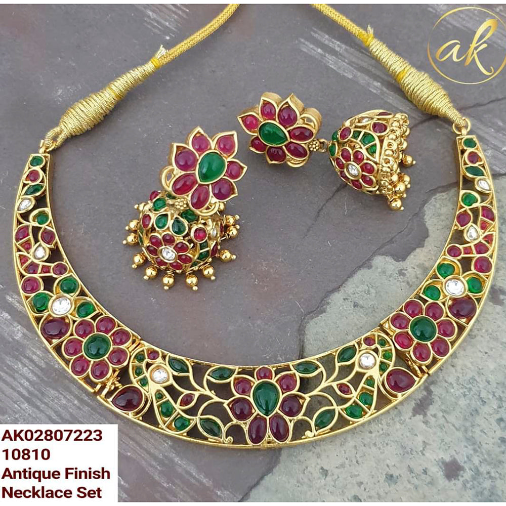 Sai Fashion Gold Plated Kundan Choker Necklace Set