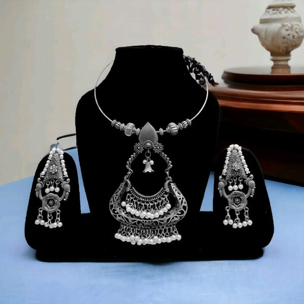 Blythediva Oxidised Plated Necklace Set