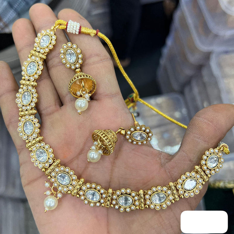 Hira Collections Gold Plated Pota Stone And Pearl Necklace Set