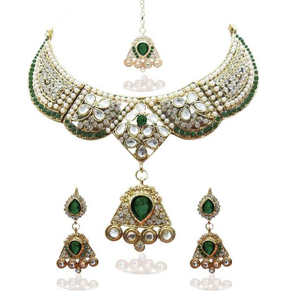 Kriaa Green Austrian Stone Necklace Set With Maang Tikka - 1100623