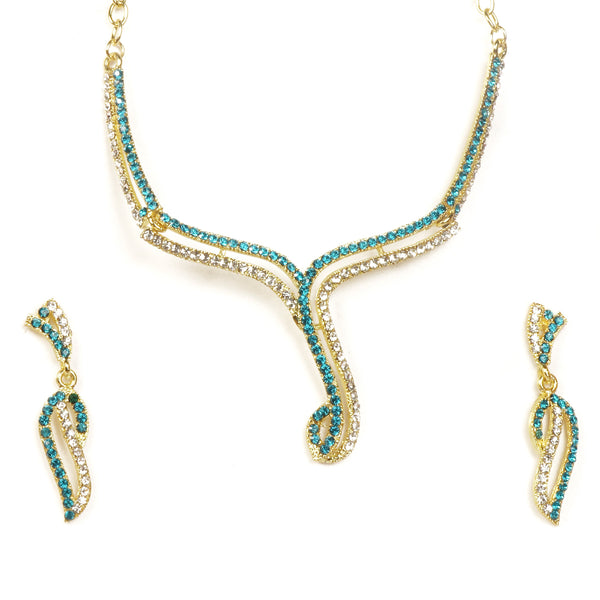 Kriaa Gold Plated Austrian Stone Necklace Set - 1101307