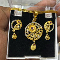 Pari Art Jewellery Forming Gold Pendant Set