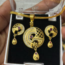 Pari Art Jewellery Forming Gold Pendant Set