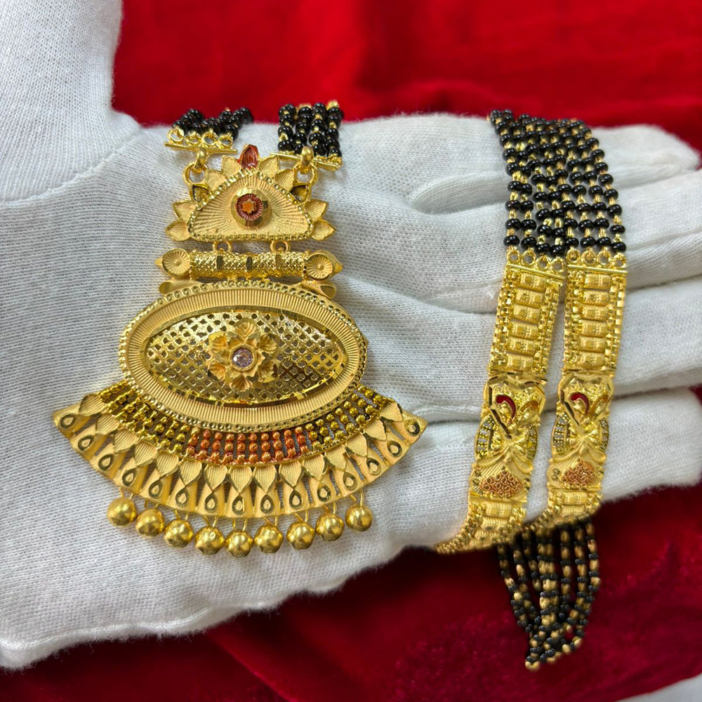 Pari Art Jewellery Forming Gold Mangalsutra