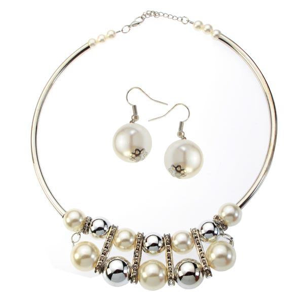 Urthn Pearl White Gold Plated Statement Necklace Set - 1106015