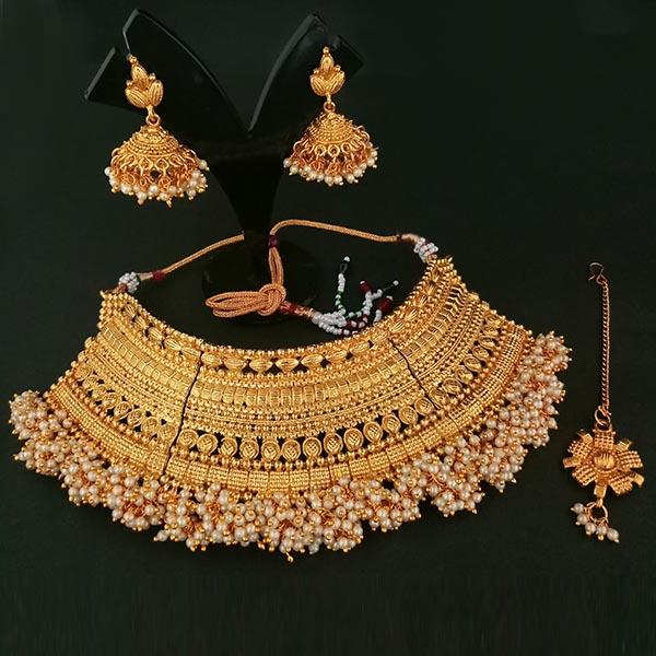 Utkrishtt Pearl Copper Necklace Set With Maang Tikka - 1107937