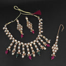 Amina Creation Kundan And Maroon And Green Beads Gold Plated Necklace Set With Maang Tikka - 1107977C