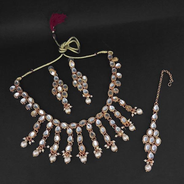 Amina Creation Gold Plated White Kundan And Pearl Necklace Set With Maang Tikka - 1107978A