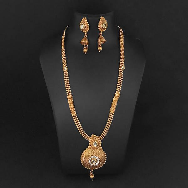 Kriaa White Austrian Stone And Kundan Necklace Set - 1109849B