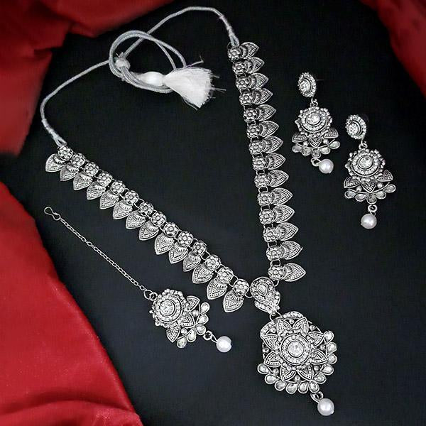 Kriaa Silver Plated White Stone And Kundan Necklace Set With Maang Tikka - 1109878