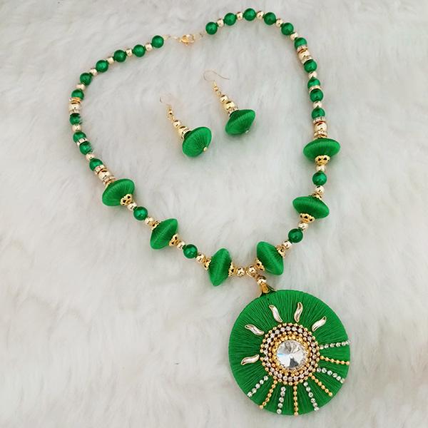 Jeweljunk Green Austrian Stone Gold Plated Thread Necklace Set - 1110622E