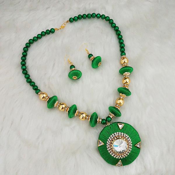 Jeweljunk Green Austrian Stone Gold Plated Thread Necklace Set - 1110626E