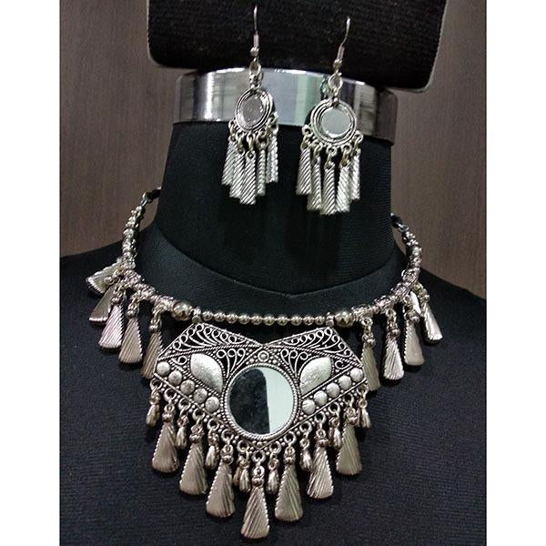 Jeweljunk White Rhodium Plated Navratri Special Necklace Set - 1112874