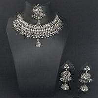 Jeweljunk White Kundan Stone Oxidised Choker Necklace Set With Maang Tikka - 1113648