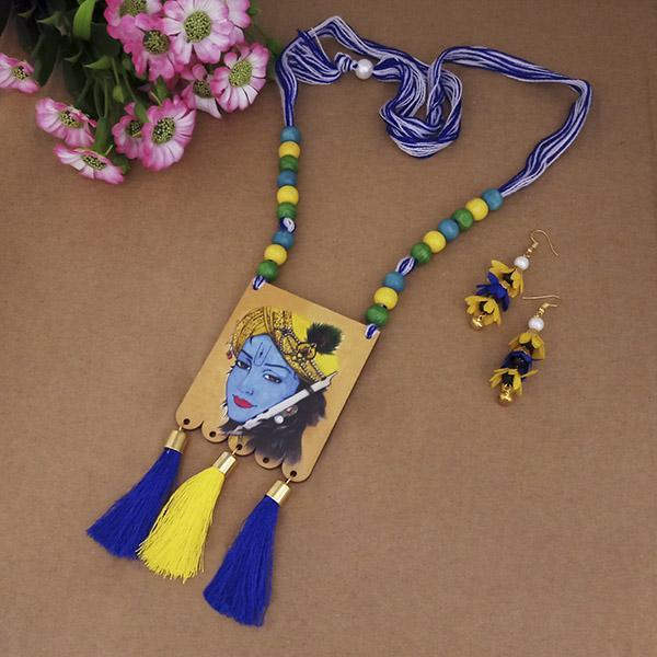 Urthn Lord Krishna Digital Printed Wooden Thread Necklace Set -1114103