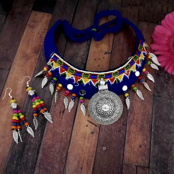 Jeweljunk Oxidised Blue Thread Choker Necklace Set - 1114605A