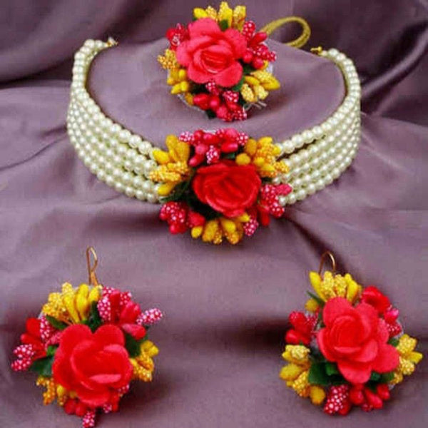 Kavyas Kreation Flower Necklace Set for Haldi Ceremony / Baby Shower