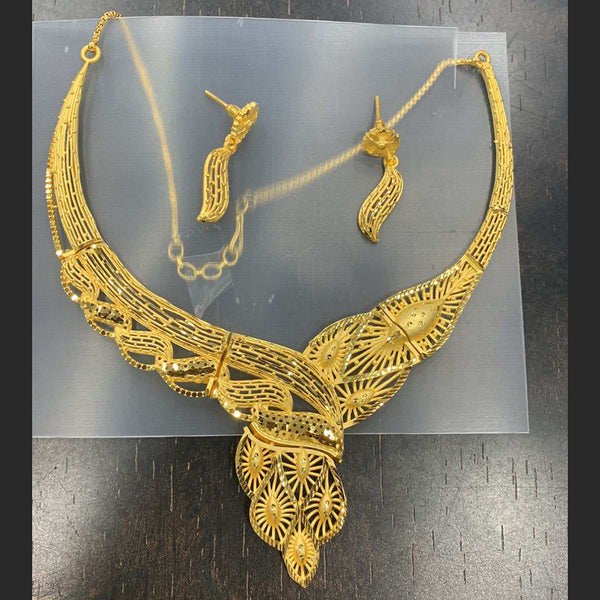 Neu Gold Designer Forming Gold Necklace Set