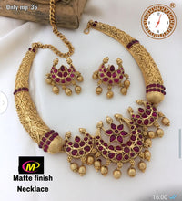 FS Collection Kundan Stone Gold Plated Choker Necklace Set